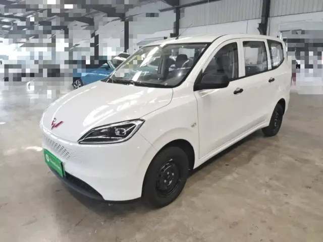 Фотография автомобиля — Wuling Hongguang