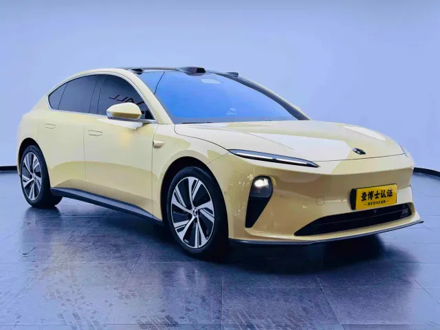 Nio ET5 — Фото автомобиля 3