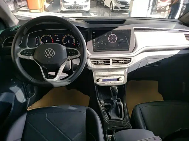 Volkswagen Tharu — Фото автомобиля 9