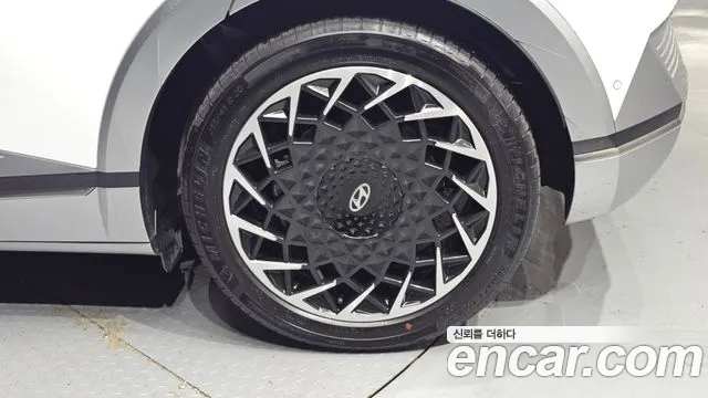 Hyundai Ioniq5 Ioniq5 Long Range AWD — Фото автомобиля 21