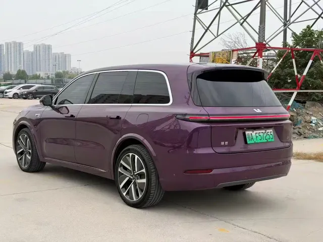 Li Auto L9 — Фото автомобиля 9