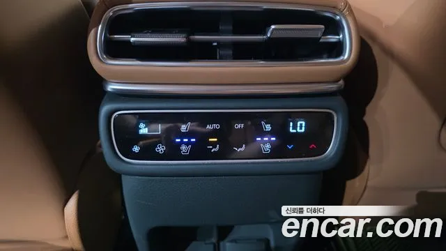 Genesis GV80 — Фото автомобиля 16