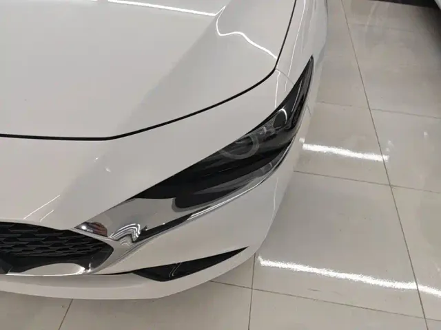 Mazda Axela — Фото автомобиля 23