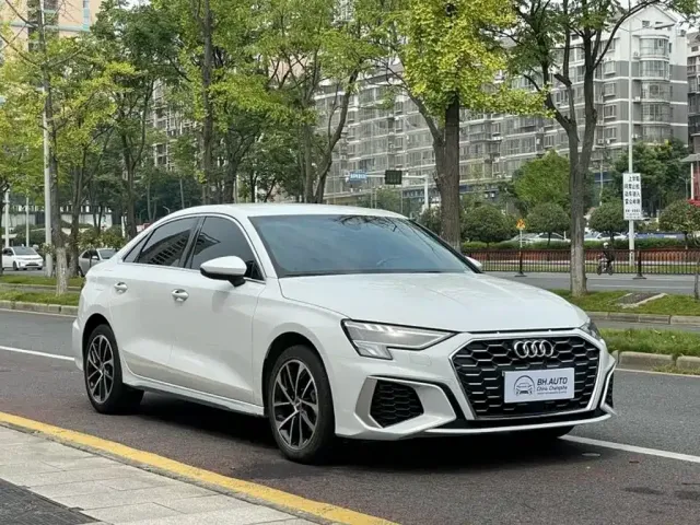 Audi Audi A3 2022 A3L Limousine 35 TFSI Progressive Sport — Фото автомобиля 3