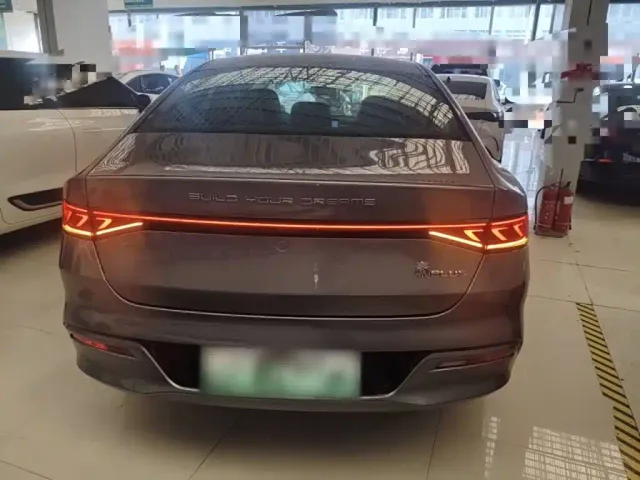 BYD Qin PLUS — Фото автомобиля 5