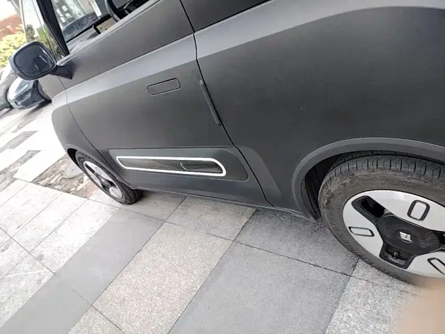 Baojun KiWi EV — Фото автомобиля 21