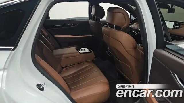 Genesis G80 RG3 — Фото автомобиля 16