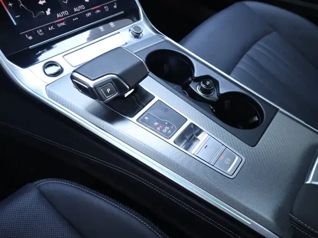 Audi A6 — Фото автомобиля 12