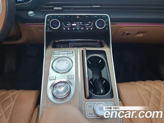 Genesis GV80 — Фото автомобиля 12