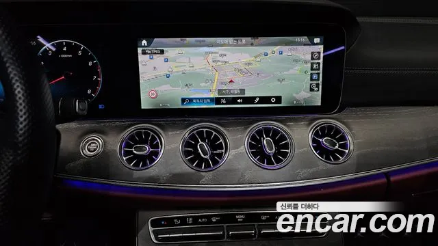 Mercedes-Benz CLS-Class — Фото автомобиля 14