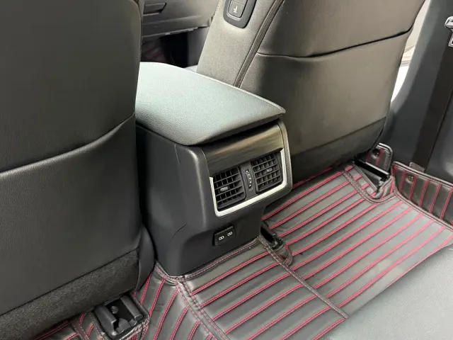 Toyota Camry — Фото автомобиля 14