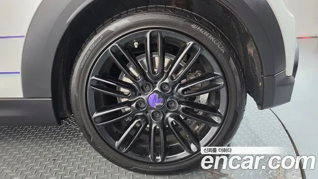 MINI Cooper — Фото автомобиля 21