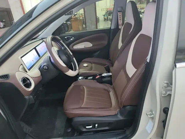 Wuling Bingo — Фото автомобиля 14