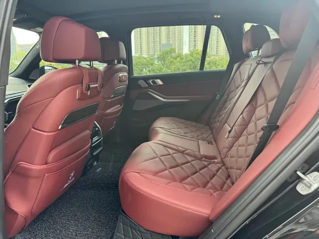 BMW X5 — Фото автомобиля 6