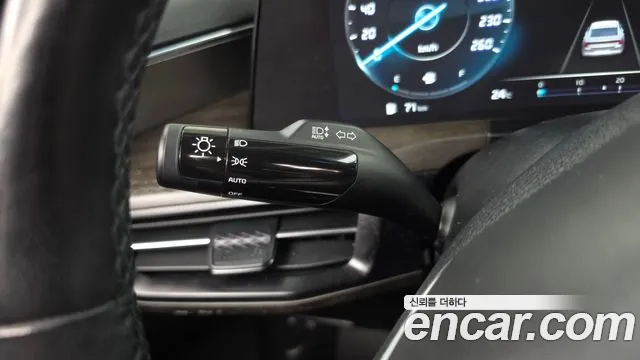 Kia K8 Hybrid — Фото автомобиля 28