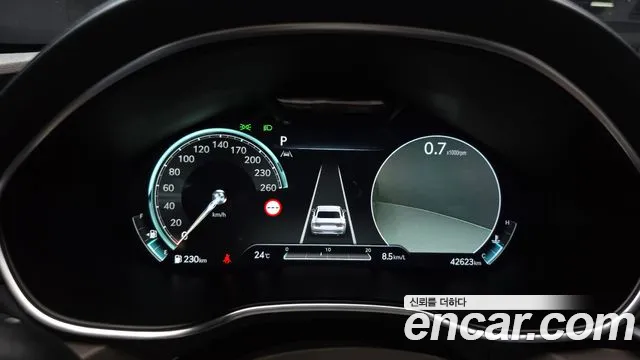 Genesis G80 RG3 — Фото автомобиля 8