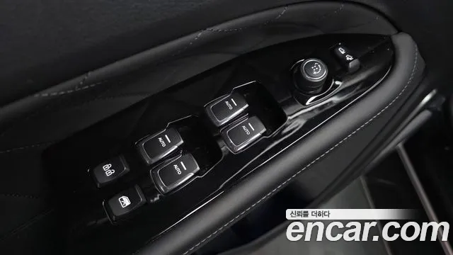 KG_Mobility_Ssangyong Rexton Rexton Arena Дизель 2.2 4WD — Фото автомобиля 24