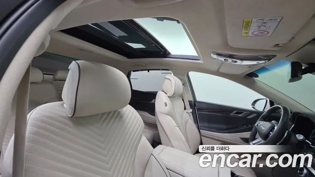 Genesis G80 Бензин 2.5 турбо AWD — Фото автомобиля 17
