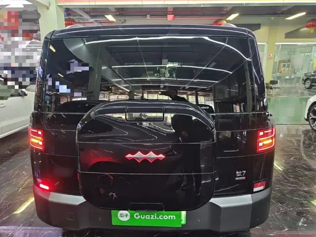 BYD FangChengBao Titanium 7 — Фото автомобиля 5