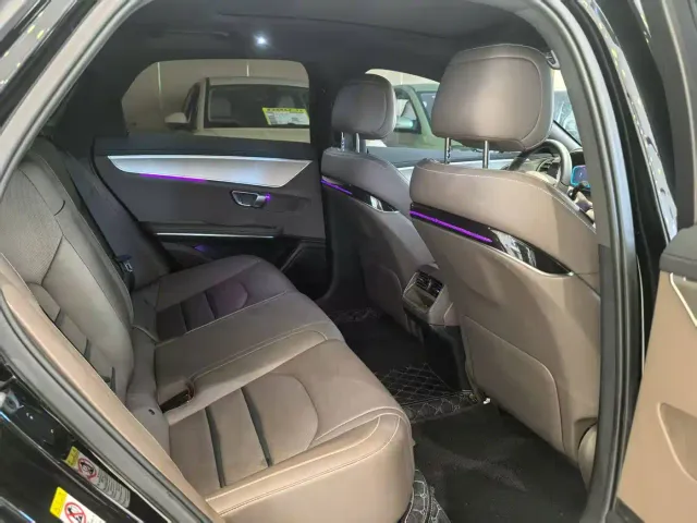 BYD Han — Фото автомобиля 12