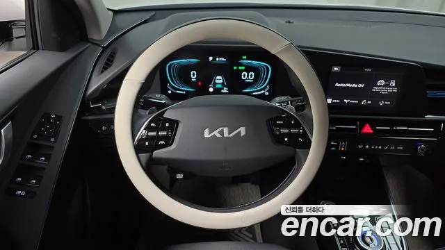 Kia Niro The All New — Фото автомобиля 18