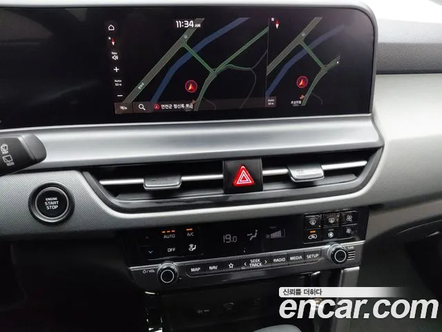 Kia Seltos Новый Seltos Бензин 2.0 2WD — Фото автомобиля 13