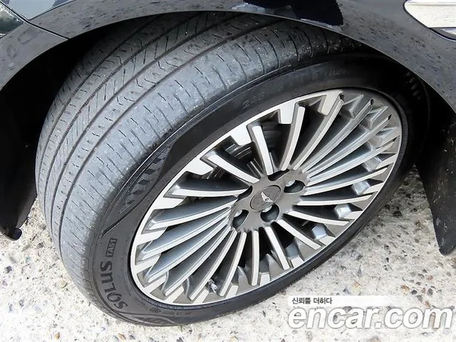Genesis G80 RG3 — Фото автомобиля 5