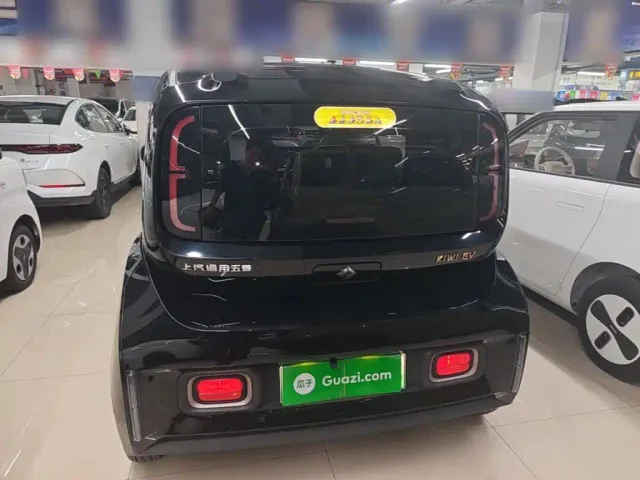 Baojun KiWi EV — Фото автомобиля 5