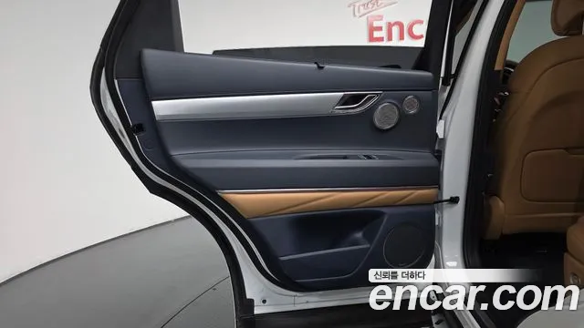 Genesis GV80 — Фото автомобиля 14