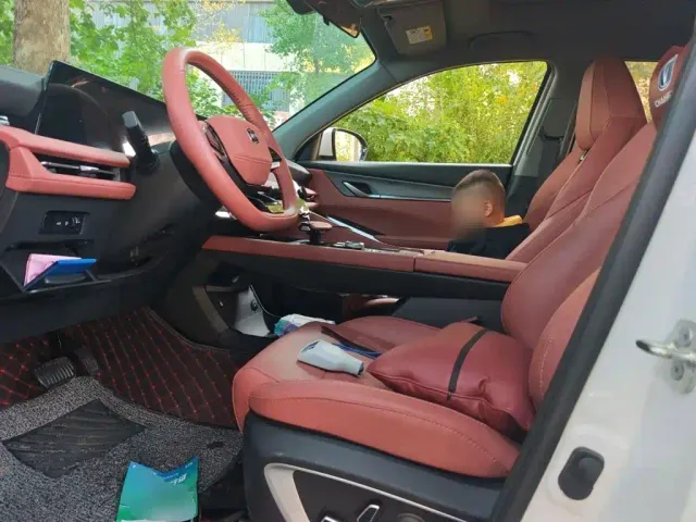 Changan CS75 Plus — Фото автомобиля 11