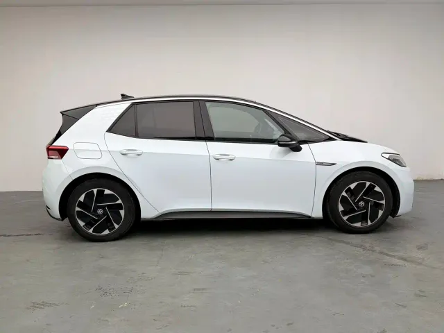 Volkswagen ID.3 — Фото автомобиля 17