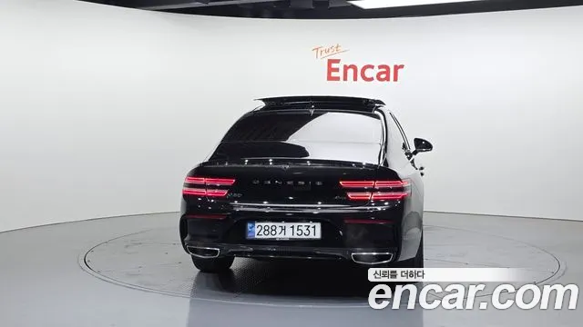 Genesis G80 Бензин 3.5 турбо AWD — Фото автомобиля 4