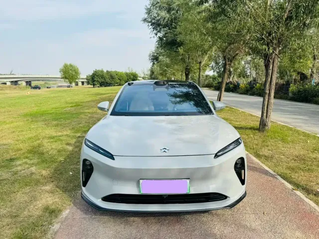 Nio ET5 Touring — Фото автомобиля 2