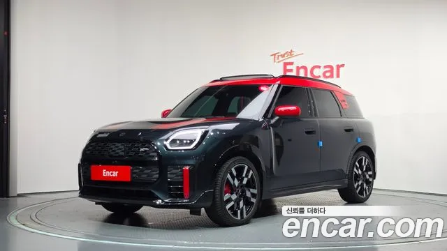 Фотография автомобиля — MINI Countryman Generation 3