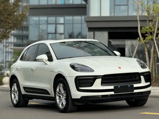 Porsche Macan — Фото автомобиля 2