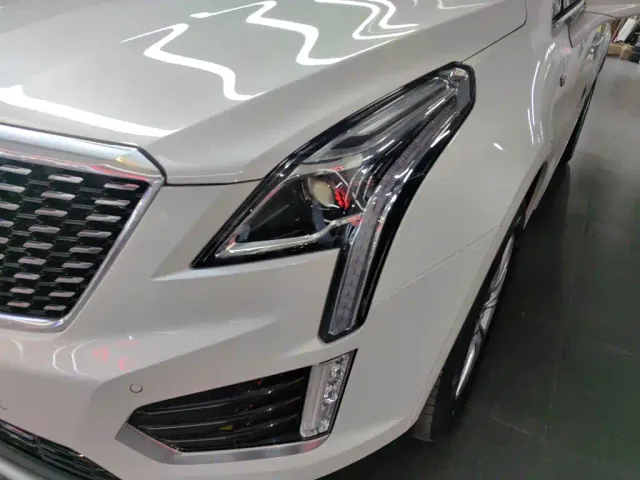 Cadillac XT5 — Фото автомобиля 17