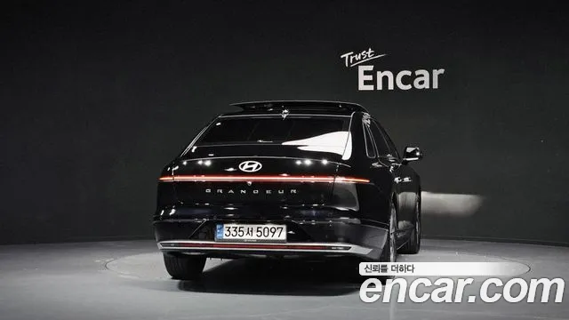 Hyundai Grandeur GN7 — Фото автомобиля 4