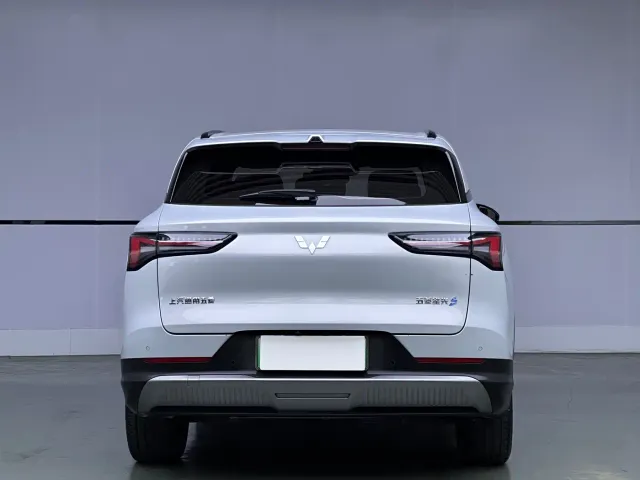 Wuling Starlight S — Фото автомобиля 5