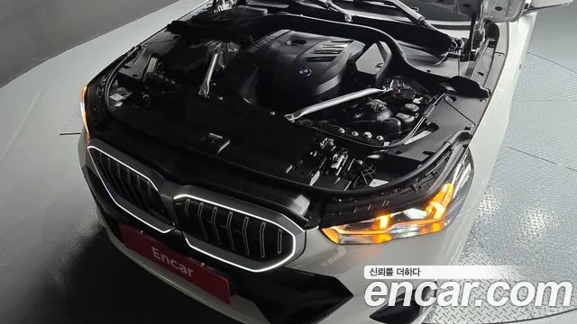 BMW 5-Series — Фото автомобиля 6