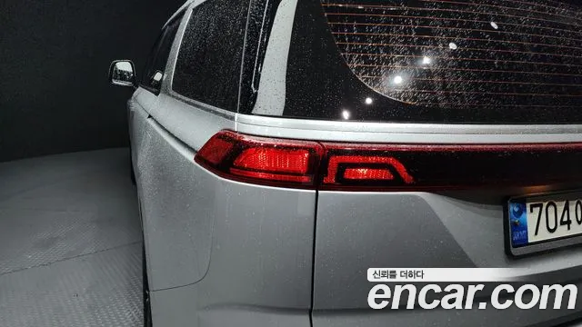 Kia Canival Carnival 4 поколение Бензин 11 мест Prestige — Фото автомобиля 21