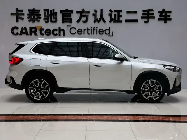 BMW X1 — Фото автомобиля 7