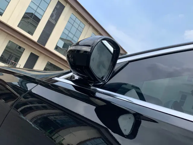 Mercedes-Benz Maybach S-Class — Фото автомобиля 11