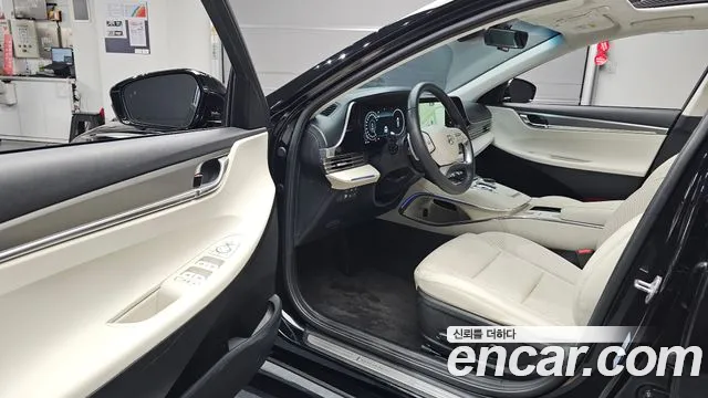Hyundai Grandeur Новый Grandeur IG — Фото автомобиля 10