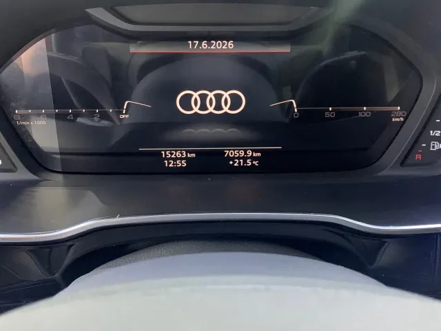 Audi Q3 — Фото автомобиля 6