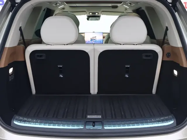 Voyah Auto VOYAH Taisan 2026 Model Base — Фото автомобиля 23