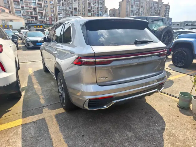 Geely Xingyue L — Фото автомобиля 16
