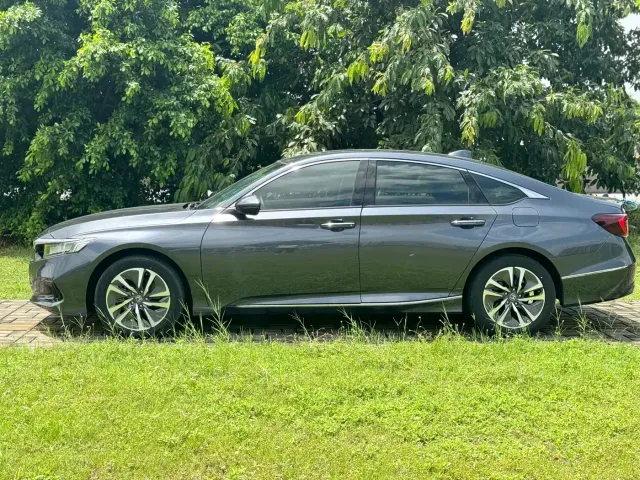 Honda Accord — Фото автомобиля 13