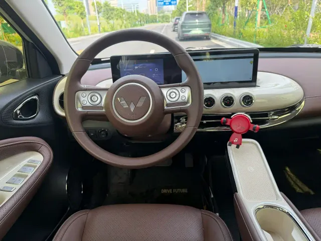 Wuling Bingo — Фото автомобиля 6