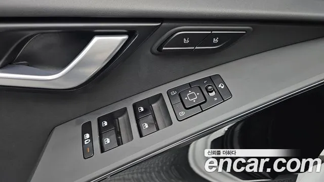 Kia Niro Niro (New) — Фото автомобиля 28