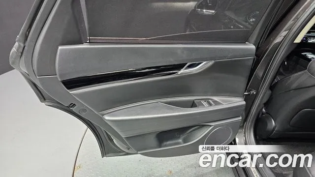 Genesis G80 Бензин 2.5 турбо 2WD — Фото автомобиля 25